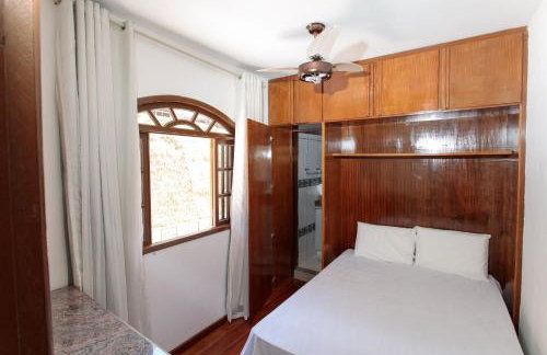 Sítio Cinco Folhas, recanto com vista pra montanha - Foto 27