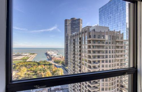 Streeterville Studio w Gym Pool nr Navy Pier CHI-450 - Photo 5