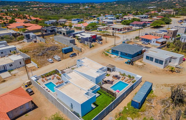 3BR 3BA Newly Built w Private Pool 5 min 2 Beach - Foto 48