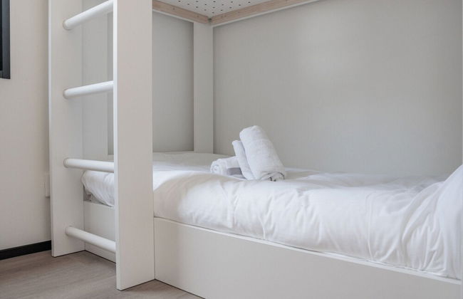 Beautiful Lodge in a Holiday Park - Foto 4