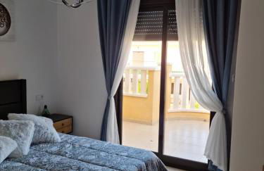 AGRADABLE ADOSADO CON PISCINA - Photo 7