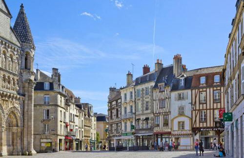 Charmant T2 Duplex avec Terrasse au bord du Clain - Foto 2