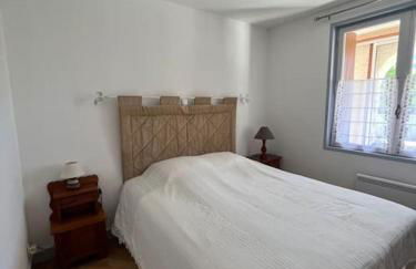 Appartement les Mésanges en rez de jardin -terrasse-2 chambres-parking - Foto 30