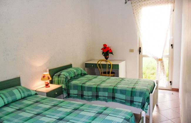 2 bedroom Apartment in Ricadi with swimming pool and garden - Photo 9