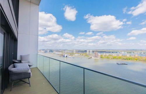 Executive Waterfront Split Penthouse - Foto 37