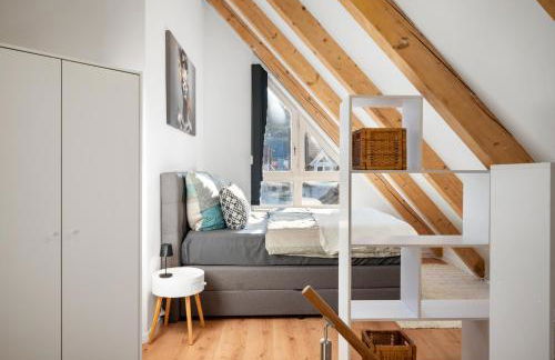 Karibu Nyumbani - Tolle Maisonette-Wohnung mit Arbeitsplatz und Balkon - Foto 2