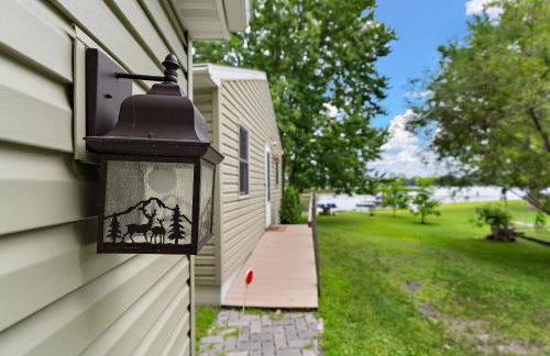 Lakefront, wildlife Cabin retreat - Pelican Bay Cabin - Foto 39