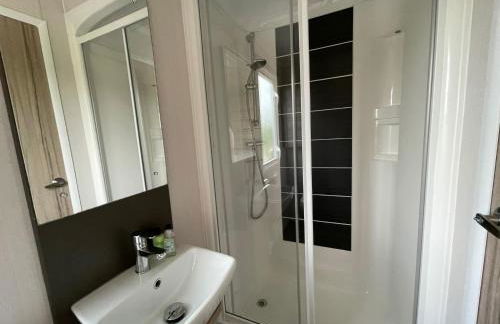 Pirnie Lodge Holiday Lets - Foto 38