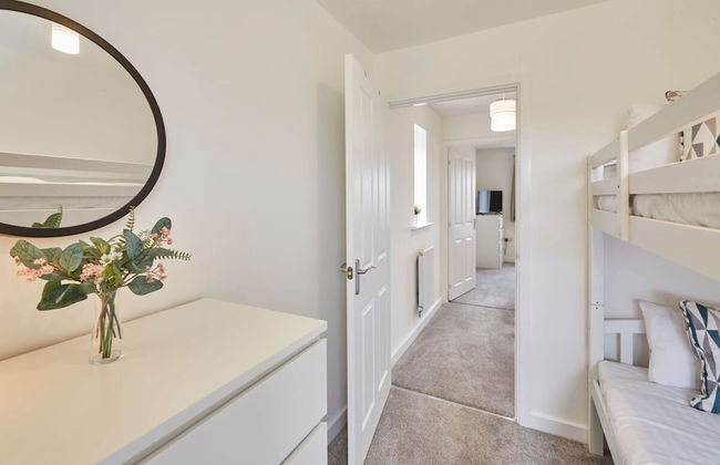 Host Stay Cayton Bay Cottage - Foto 13