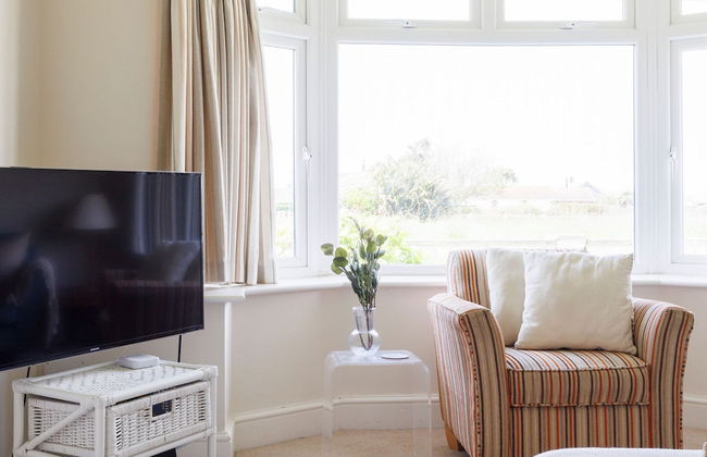 Seaside Detached 4bd Home nr Shops Parking Garden - Foto 15