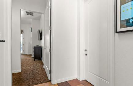 LV020 Upgraded LV Studio with a Private Balcony - Photo 4