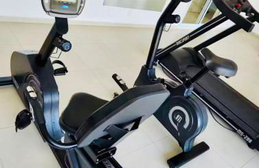 Studio Luxuoso Cama Queen Ar Condicionado e Cozinha Completa - Photo 32