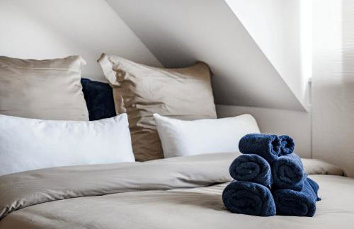 Exquisite Superior Suite 80m2 mit 2 Schlafzimmern & Badewanne - Messe Essen - Foto 12