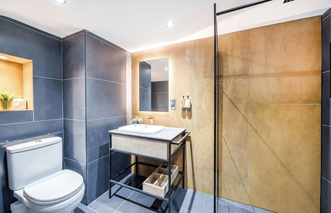 The Governance Apartments - Photo 6