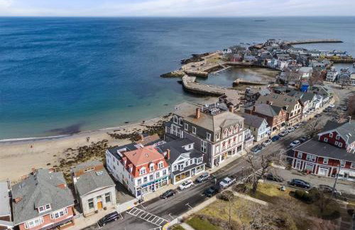 Rare Waterfront Luxury Penthouse|Bearskin Neck - Foto 42