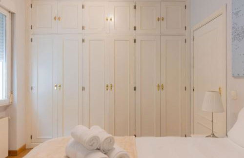 For You Rentals Apartamento Amplio y Elegante en Paseo de la Habana Temporal PDH520 - Photo 15