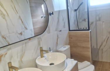 Goldtown House - Photo 49