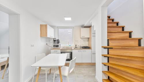 Perfekt für Firmen und Gruppen - 1 Haus - 12 Wohnungen - Foto 5