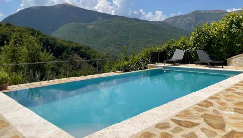 Scheggino - Casale con piscina e splendida vista - Foto 1