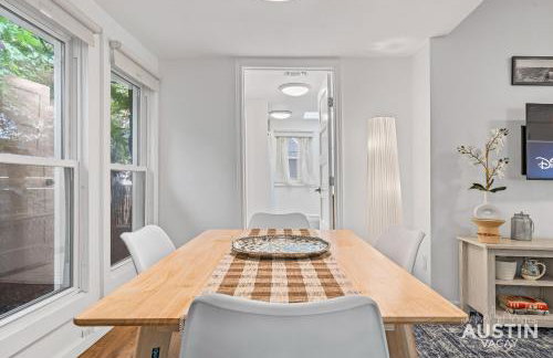 Walk to E. Austin Hotspots 2BR 1BA w Parking Dog-Friendly By Austin Vacay - Foto 17