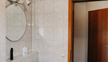 FÜRTH Wohnung mit WLAN und Parkplatz - Foto 4