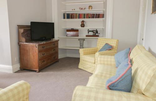 Housekeeper's Rooms - Foto 7