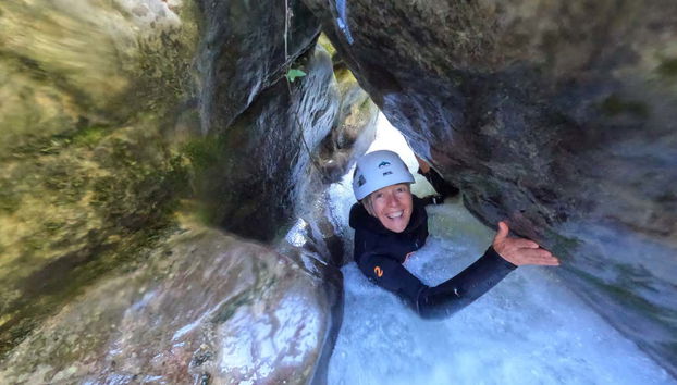 Deslizándonos a través del río encañonado