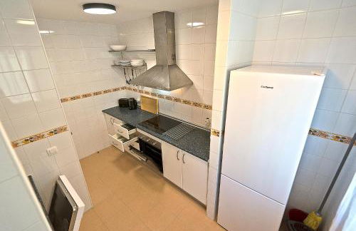 On Beach Deluxe Apartment with Pools and own Garden - Foto 28