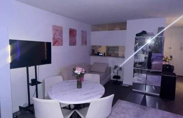 LOFT IN WITH ALL AMENETIES BUILDING BEST LOCATION IN MIDTOWn - Foto 17