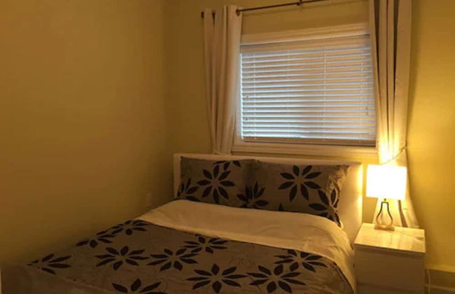 Arbutus Rose House by Elevate Rooms - Photo 1