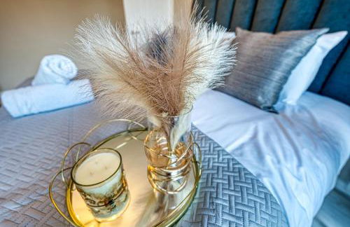 Elegant 5 Bed House - Sleeps 9, Central Solihull, NEC, JLR, HS2, Resorts World, Airport Business and Leisure Stays, - Foto 9