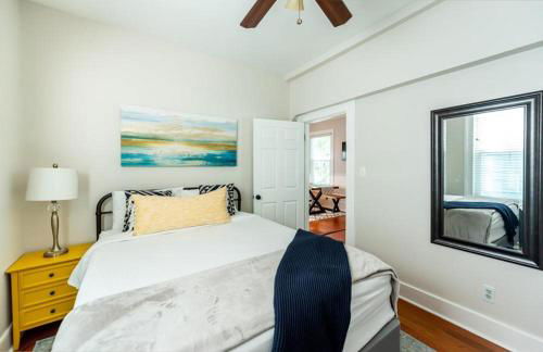 The Montgomery House by Lucky Savannah - Foto 15