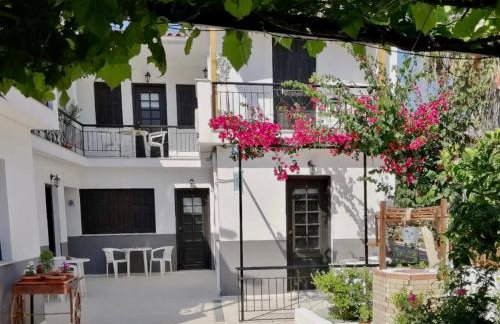 HOKKUM STUDIOS - Foto 12