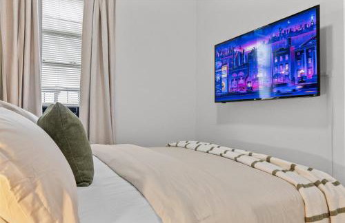 Style & Comfort 3 Rooms 15 min from NYC - Foto 18