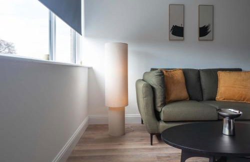 Modern 1 Bed Apartment in Gravesend w Games Room - Foto 12