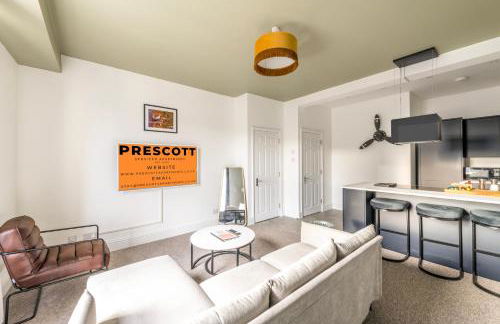 Modern Spitfire with FREE PARKING by Prescott Apartments - Foto 2