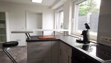 Moderne Wohnung mit Terrasse und eigenem Zugang. - Foto 5