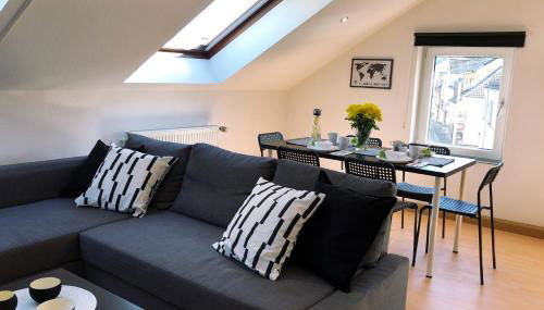 central working and living apartments - Photo 3