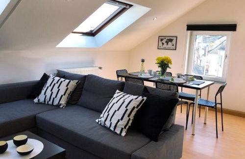 central working and living apartments - Photo 3