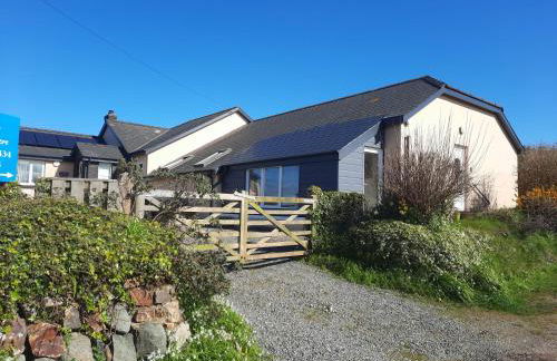 Cwmwdig Cwtch (3 minutes drive to Abereiddy bay!) - Foto 1