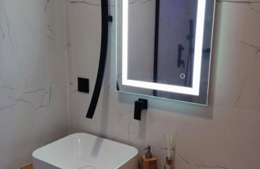 Superbe appartement avec jacuzzi avec jardin privé - Foto 9