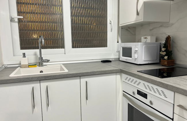 Charming Apartment up to 4 Persons 3 min to Metro - Foto 9