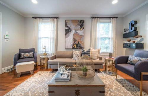 Elizabeth Bungalow, Fenced Yard, Fireplaces, Grill - Foto 63