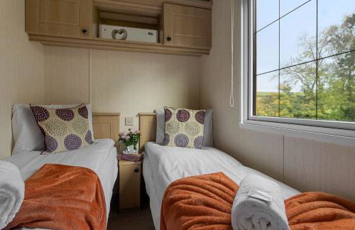 Greendale Splash Escape - No Commercial Sign written Vehicles,Fishing Nearby & Communal Swimming Pool Open April to September - Foto 35