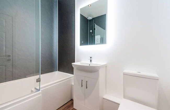 Bissets Bond - Converted Warehouse - Photo 30