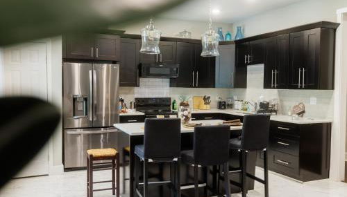 Incredible King Bed Room Private Bathroom - Foto 4