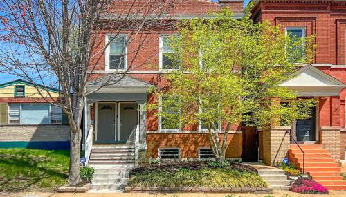 2BR with Workspaces & Deck ABODEbucks - Foto 2