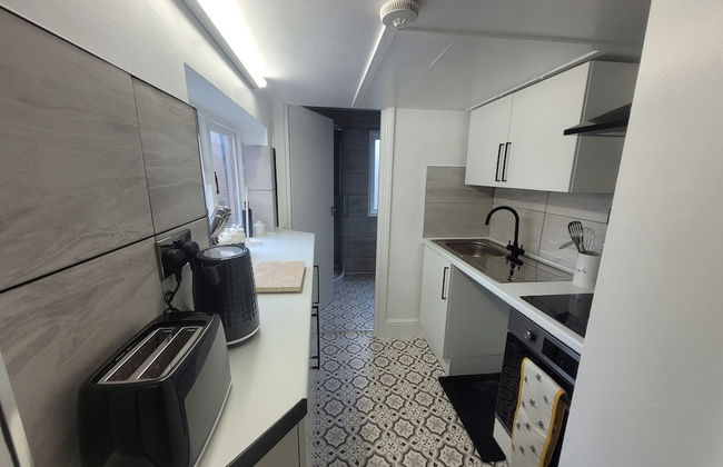 Beautiful 1-bed Apartment in Ramsgate - Photo 3