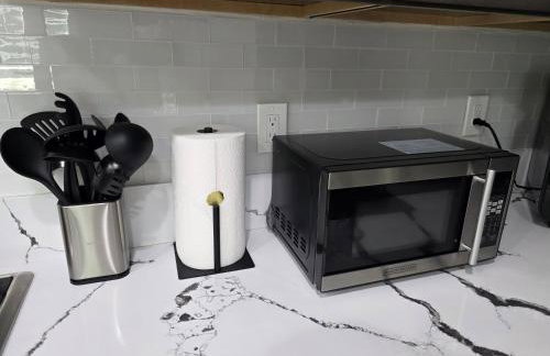 Mountains Views with Pool & Basketball, Relax & Play! - Foto 54