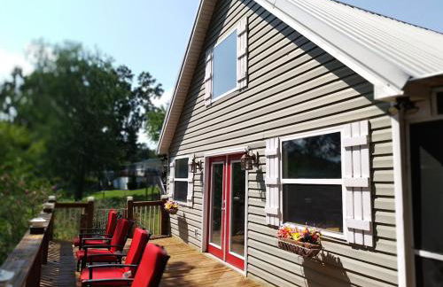 LAKEFRONT Home at Lake Chickamauga! Walk to the Marina! - Foto 7